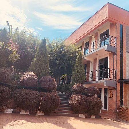 Shami Luxury Apartment Kigali Bagian luar foto