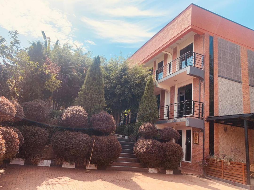 Shami Luxury Apartment Kigali Bagian luar foto